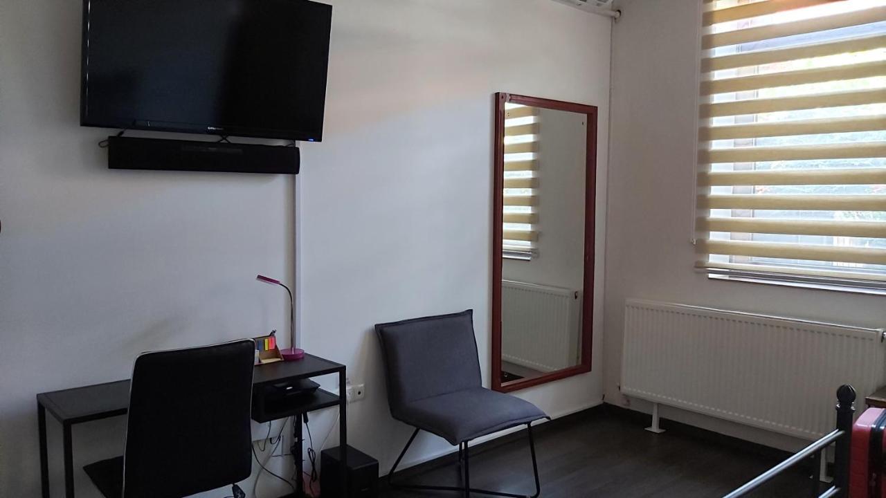 أرادايا City Center Minimalist Apartment المظهر الخارجي الصورة