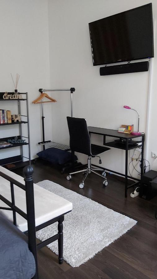 أرادايا City Center Minimalist Apartment المظهر الخارجي الصورة